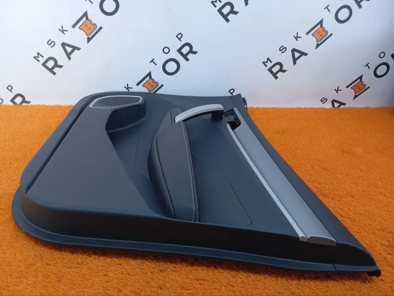 Обшивка двери