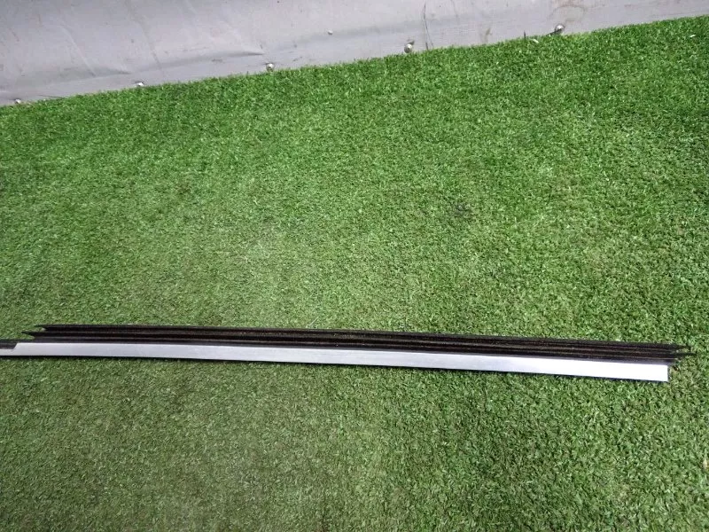 Молдинг двери