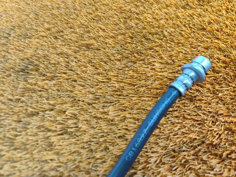 Шланг тормозной