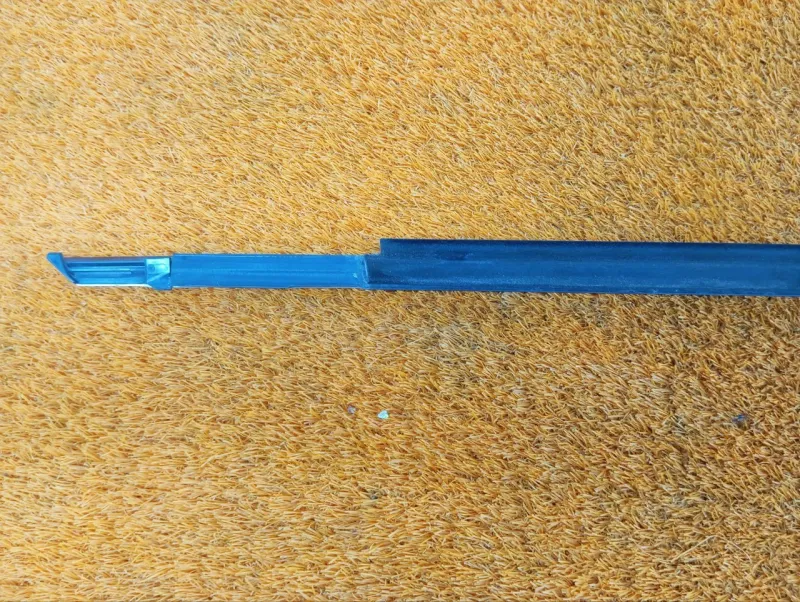 Молдинг стекла