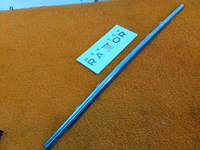 Молдинг стекла