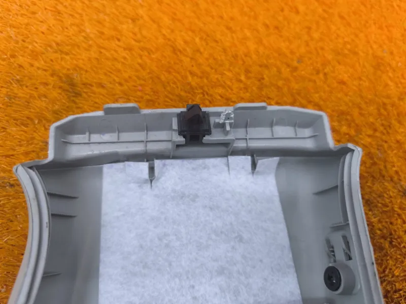 Обшивка центральной стойки