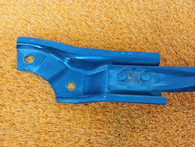 Распорка стоек