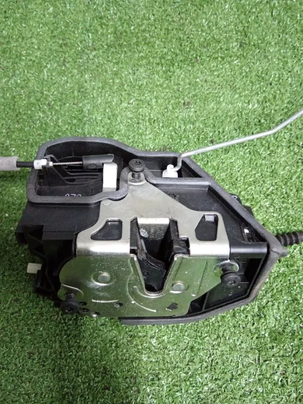 Замок двери