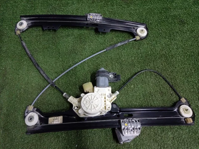 Стеклоподъемник BMW 5-Series 2006 51337184383 E60, передний левый