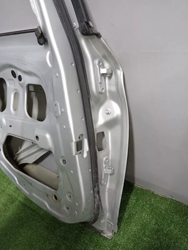 Дверь BMW 5-Series 2011 41007206113 F10, задняя левая