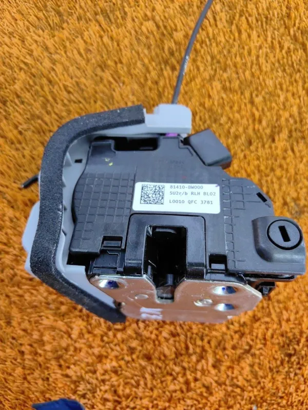 Замок двери