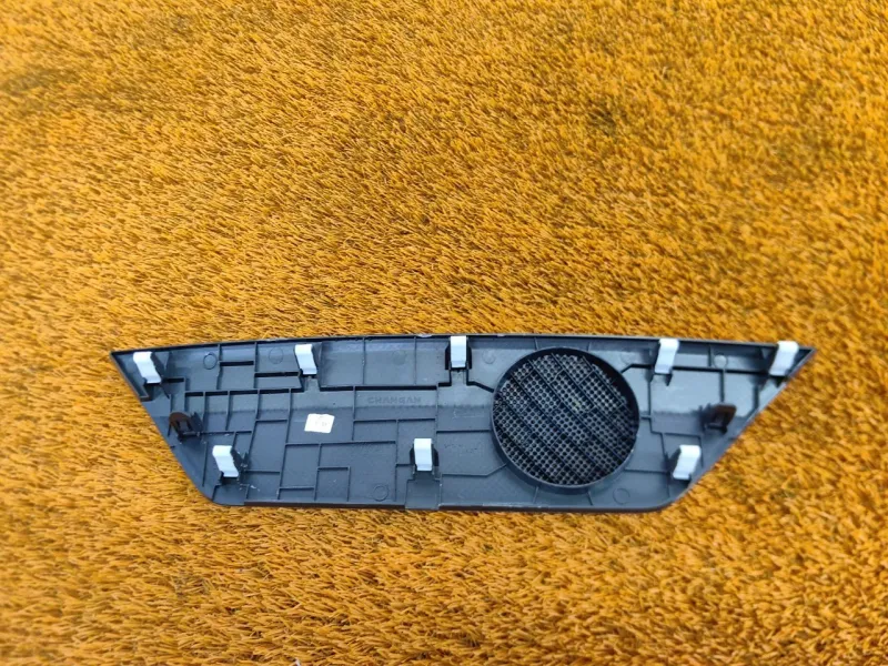 Крышка динамика