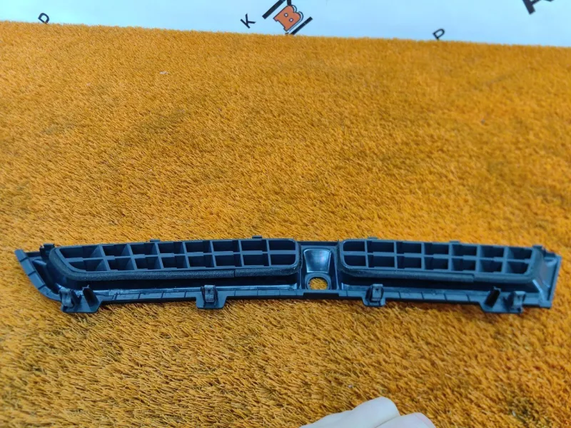 Дефлектор воздушный