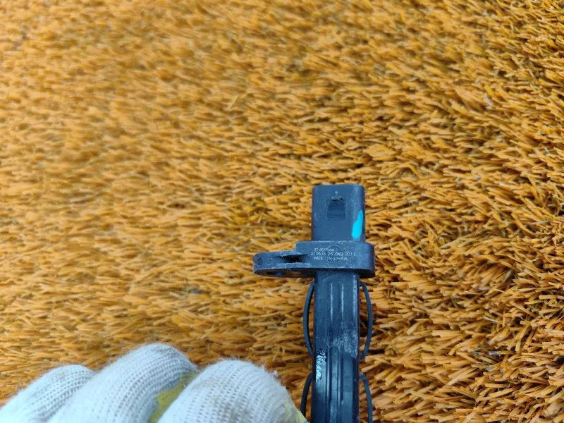 Датчик положения коленвала