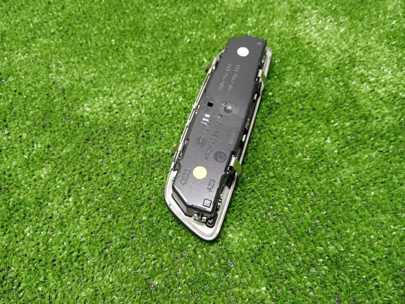 Плафон салона