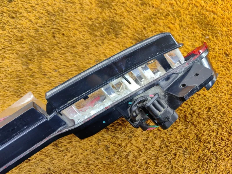 Фонарь противотуманный