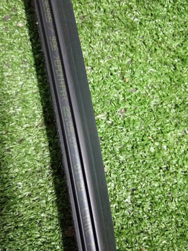 Уплотнитель стекла двери