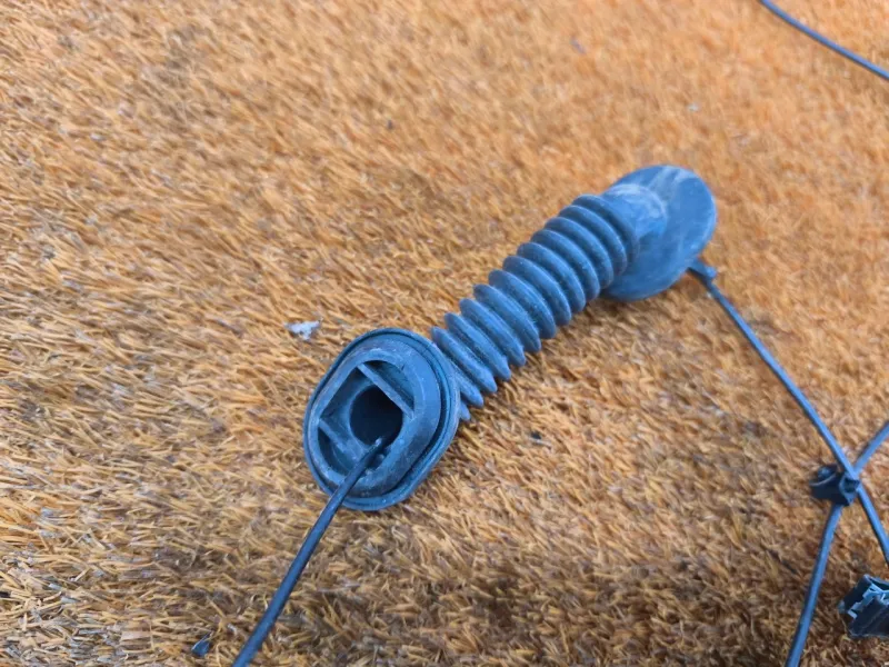 Проводка крышки багажника