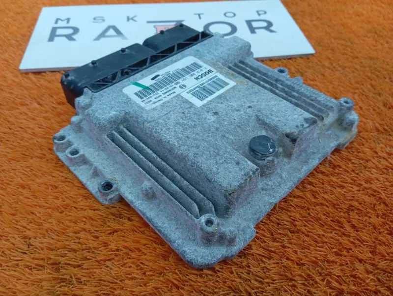 Блок управления двигателем