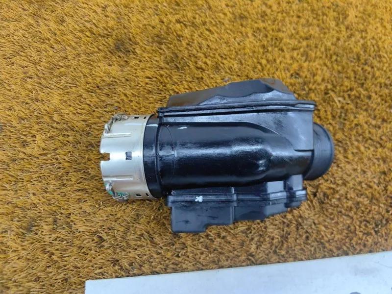 Патрубок интеркулера