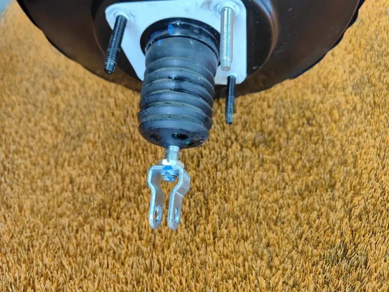 Усилитель тормозов