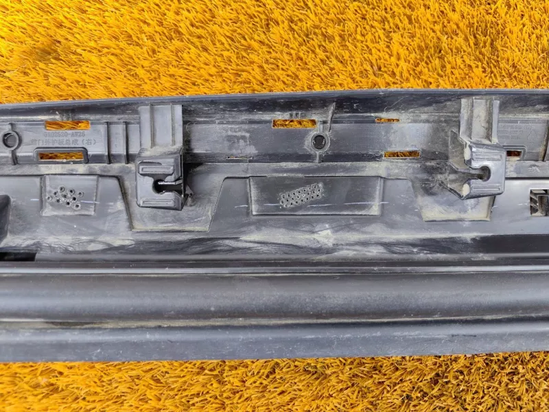 Молдинг двери