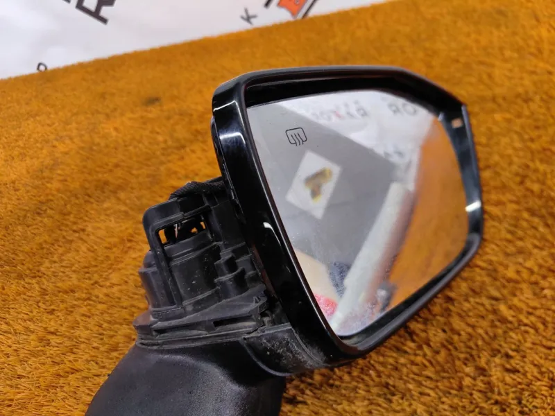 Зеркало боковое