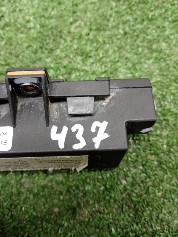 Блок управления подсветкой двери