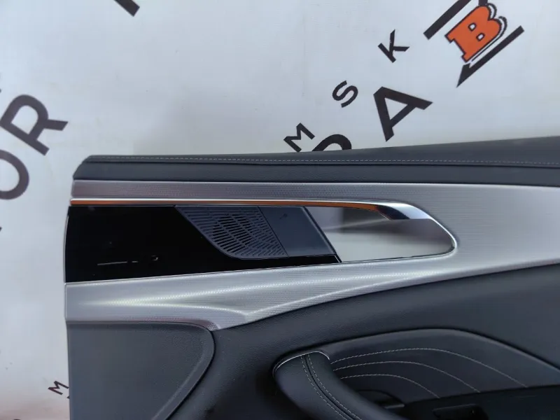 Обшивка двери