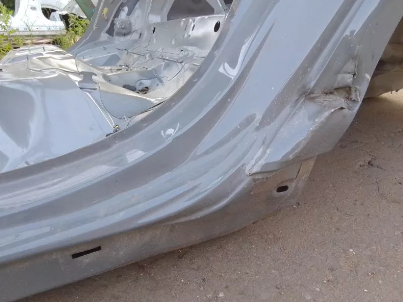 Порог с центральной стойкой