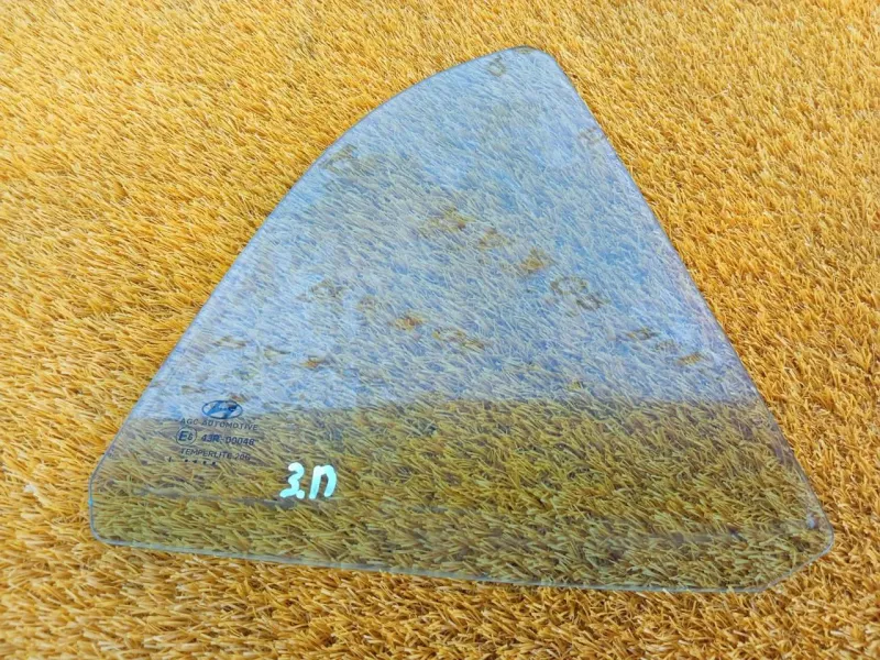 Форточка двери