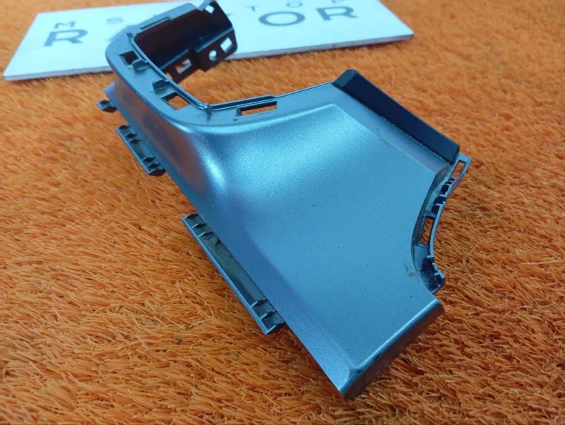 Декоративная накладка торпедо