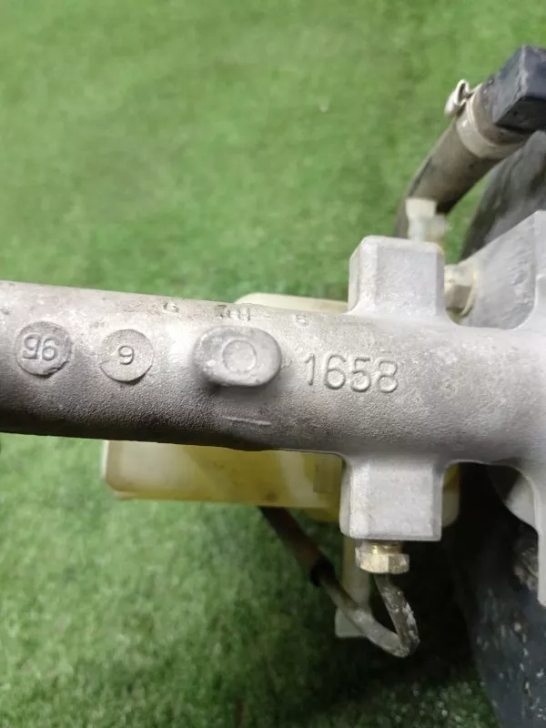 Главный тормозной цилиндр