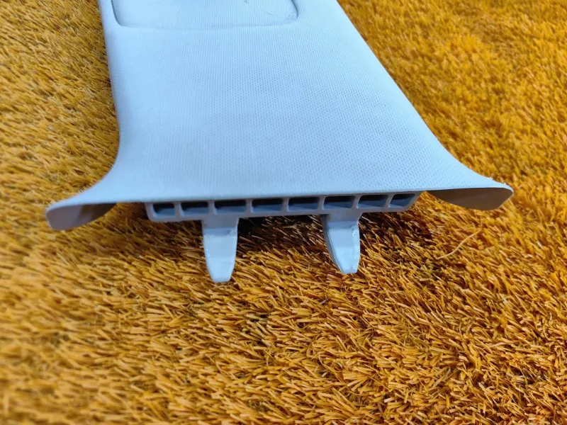 Обшивка центральной стойки