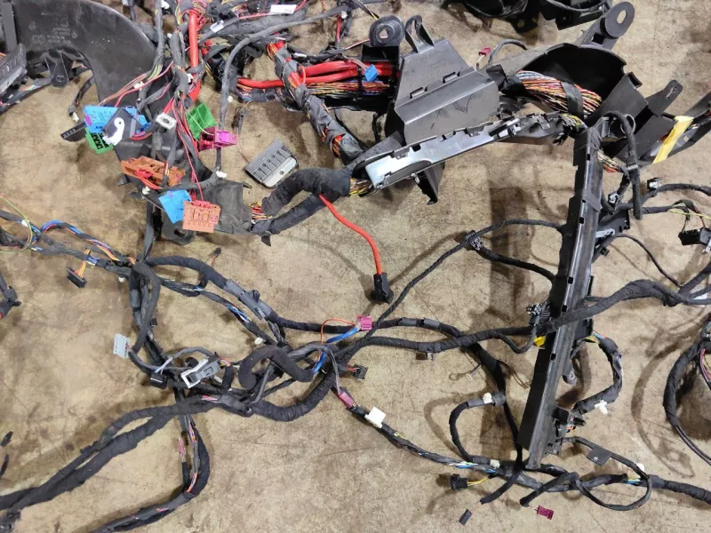 Проводка салона BMW 5-Series 2019 61112449598 G30 B47D20A