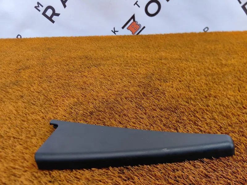 Накладка двери