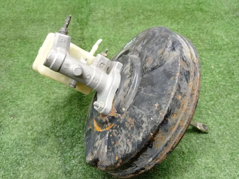 Главный тормозной цилиндр