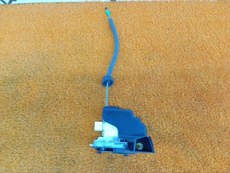 Замок двери