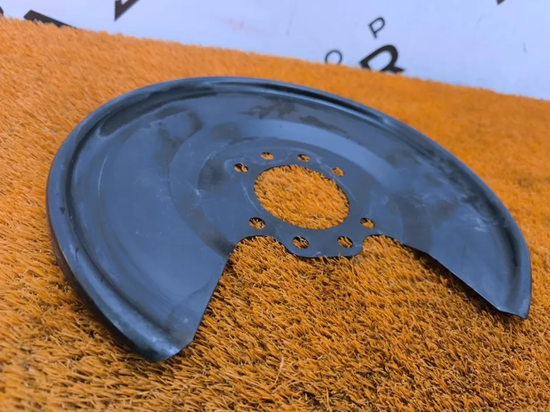 Пыльник тормозного диска