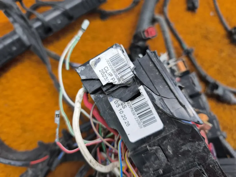 Проводка подкапотная