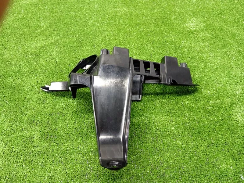 Кронштейн динамика