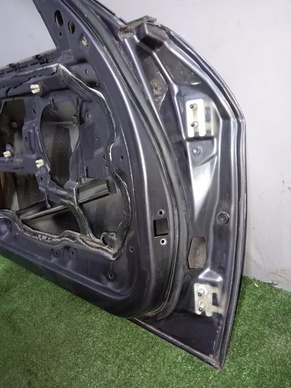 Дверь BMW 3-Series 2005 41007203643 E90, передняя левая