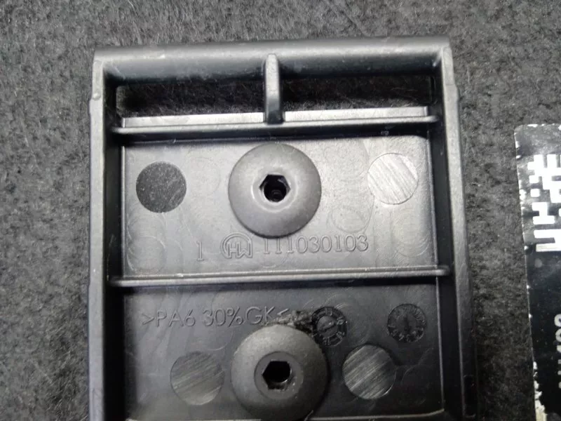 Полка багажника