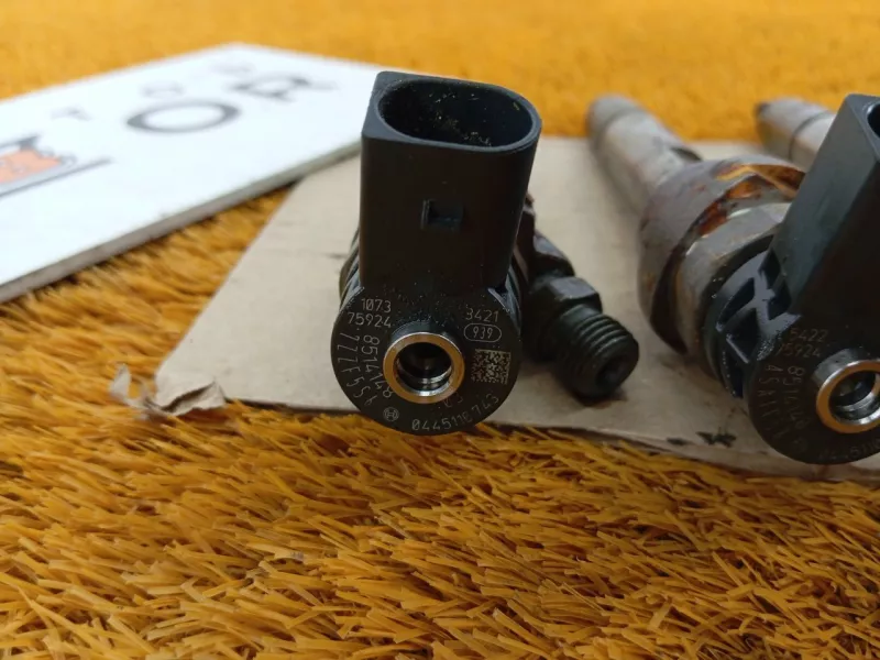 Форсунка топливная BMW X3 2018 8514148 G01 B47