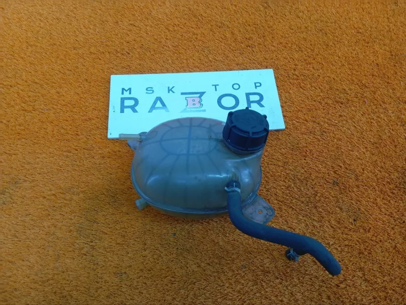 Бачок расширительный