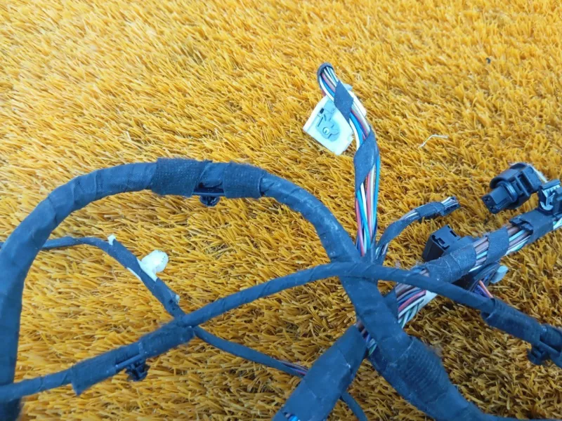 Проводка двери