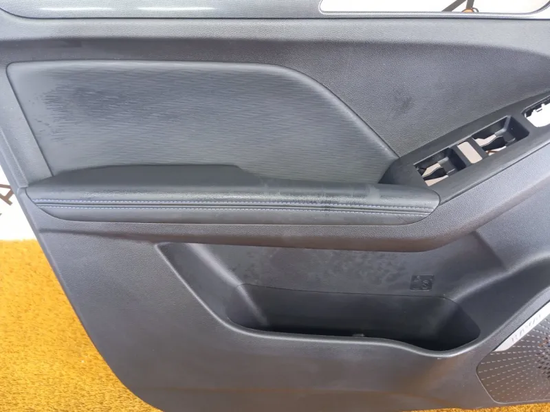 Обшивка двери