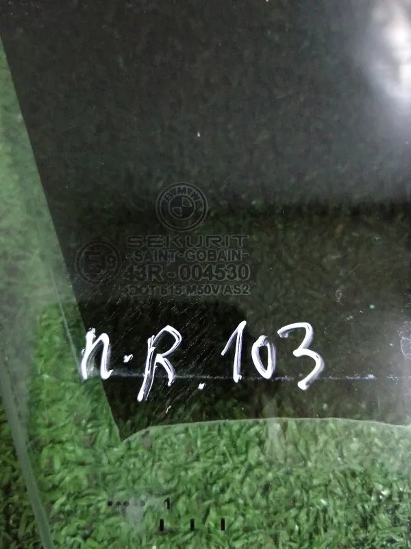 Стекло двери BMW X5 2002 51328402514 E53, переднее правое
