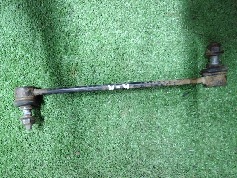 Стойка стабилизатора