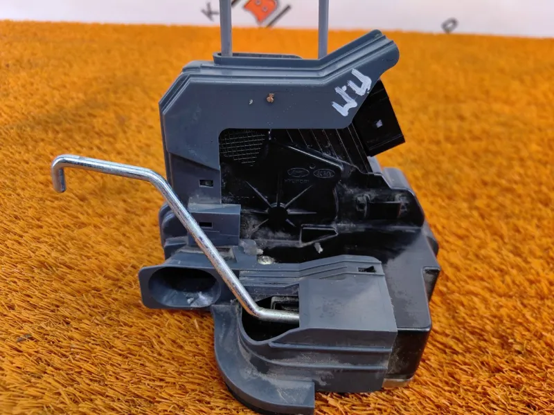 Замок двери