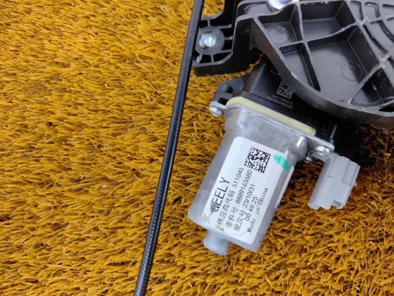 Стеклоподъемник