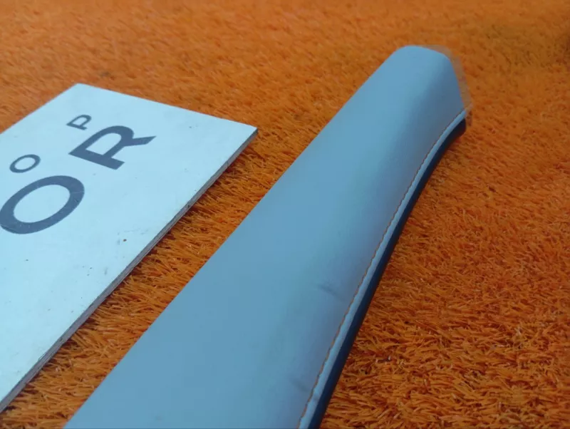 Накладка торпедо декоративная