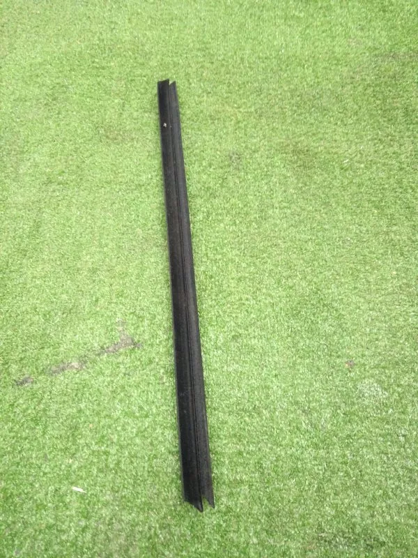 Уплотнитель двери