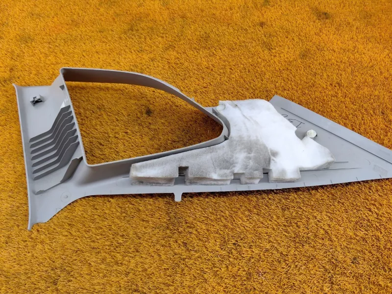 Обшивка стойки